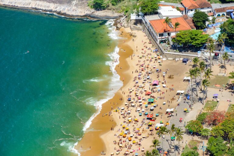 Seguro Viagem Nacional: Vale a Pena no Brasil? A Resposta Sincera
