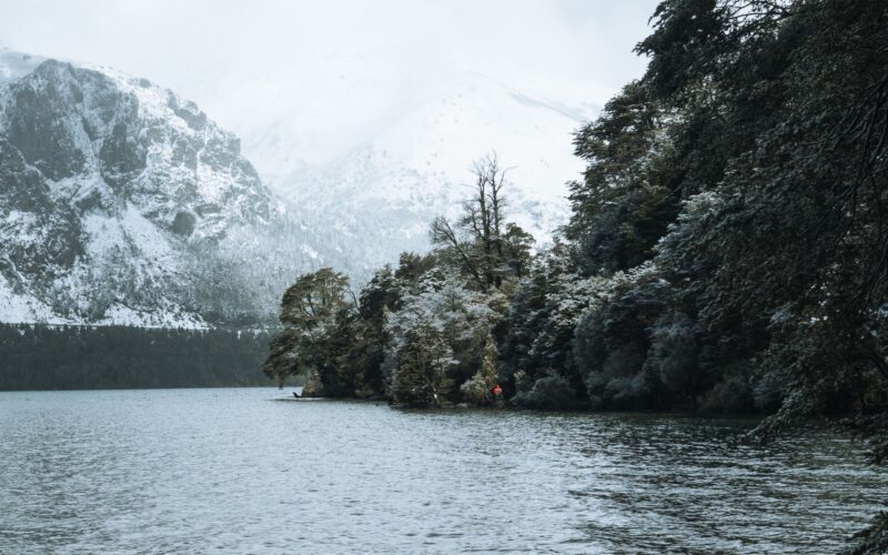 Bariloche: Onde a Neve Encontra o Chocolate na Patagônia Argentina