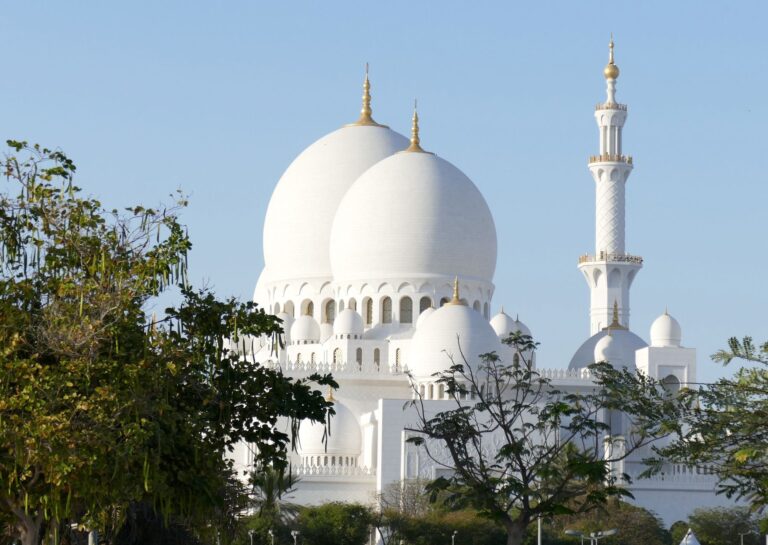 Roteiro Abu Dhabi: O Guia Definitivo da Capital dos Emirados