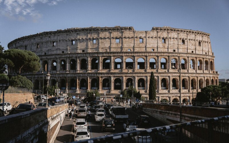 Roteiro de Roma Completo: Coliseu, Vaticano e Massas Inesquecíveis